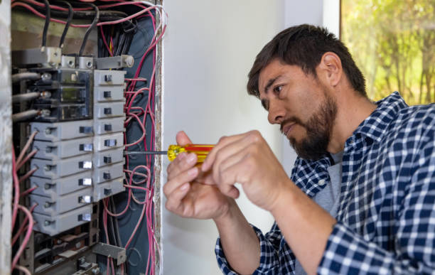 Best Affordable Emergency Electrician  in New Carlisle, OH